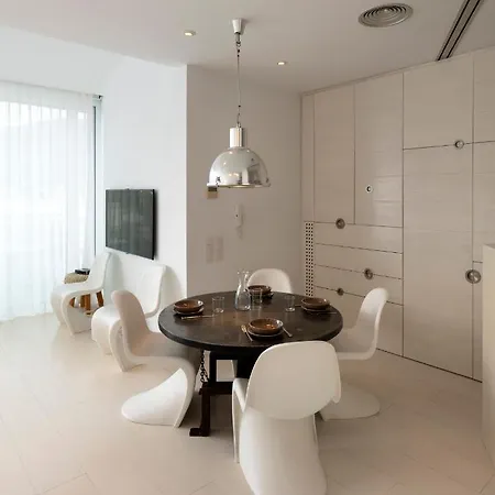 Cadaques White Sea Apartments *